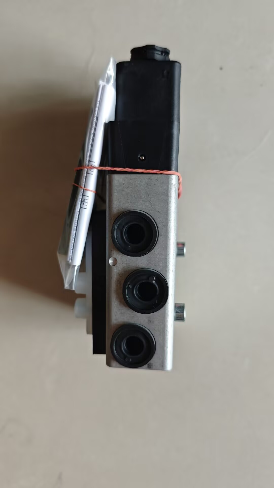  Norguan B74G-4GK-AD1-RMN